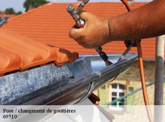 Pose / changement de gouttières  yzeron-69510 Ets Steve Spécialiste Gouttières Rhône