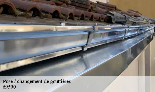 Pose / changement de gouttières  mosoeuvre-69590 Ets Lagrenee votre expert en toiture