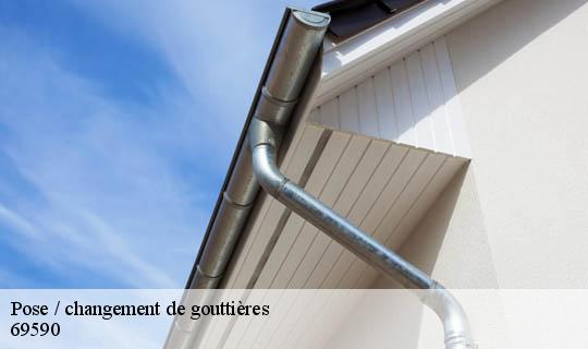 Pose / changement de gouttières  mosoeuvre-69590 Ets Lagrenee votre expert en toiture